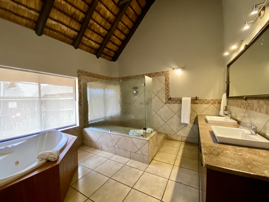 4 Bedroom Property for Sale in Zebula Golf Estate Limpopo