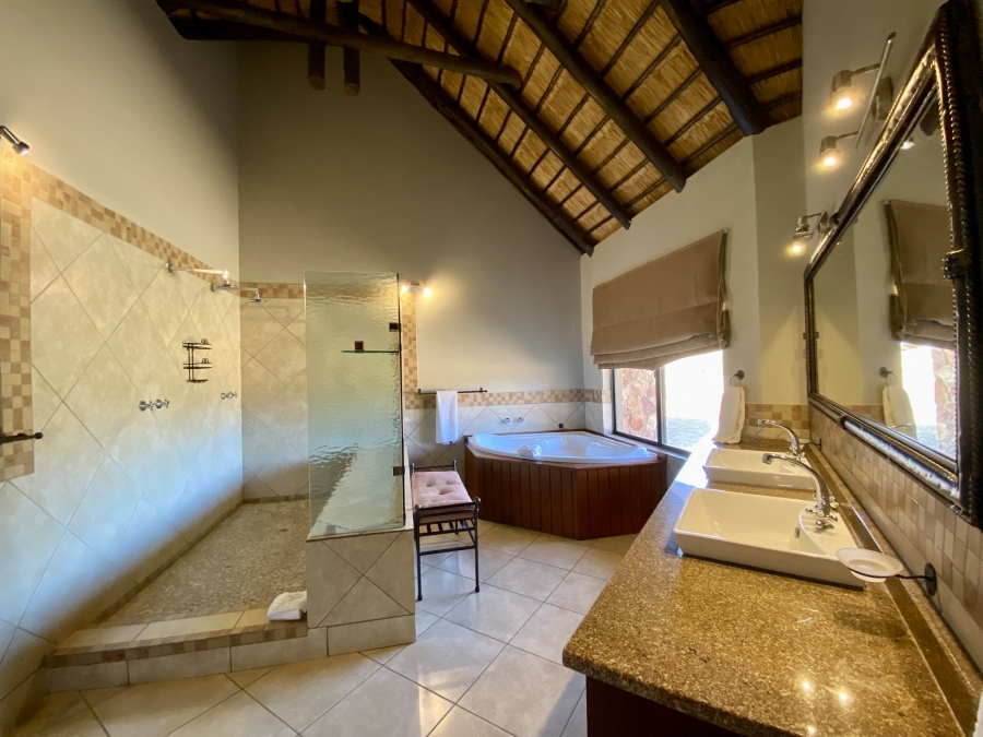 4 Bedroom Property for Sale in Zebula Golf Estate Limpopo