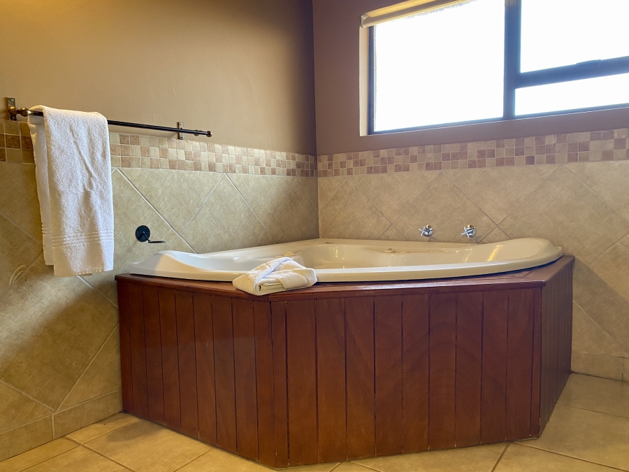 4 Bedroom Property for Sale in Zebula Golf Estate Limpopo