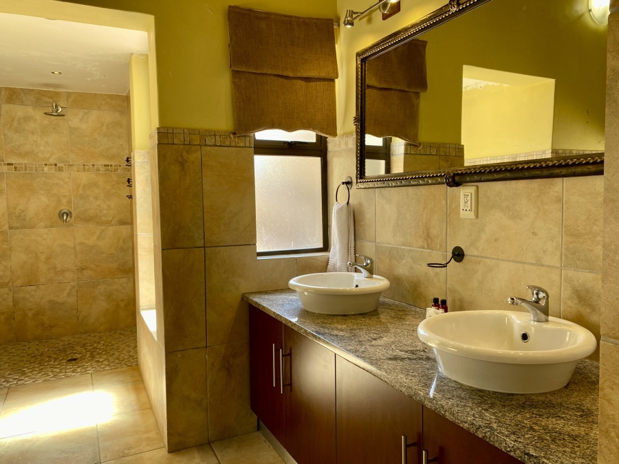 4 Bedroom Property for Sale in Zebula Golf Estate Limpopo