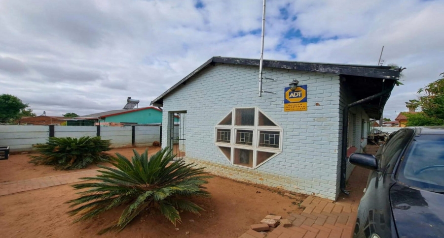 3 Bedroom Property for Sale in Westenburg Limpopo