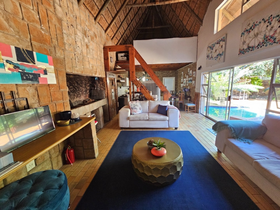 6 Bedroom Property for Sale in Bendor Limpopo