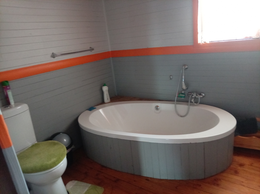 4 Bedroom Property for Sale in Buffelspoort Eco Estate Limpopo