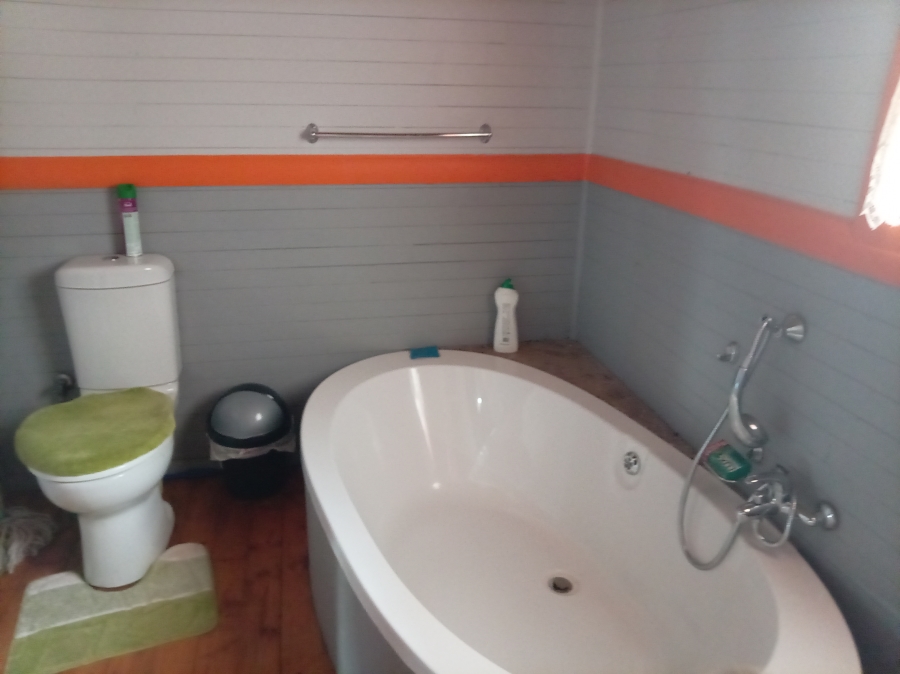 4 Bedroom Property for Sale in Buffelspoort Eco Estate Limpopo