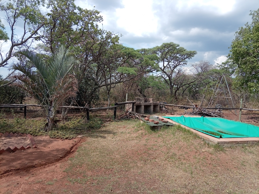 4 Bedroom Property for Sale in Buffelspoort Eco Estate Limpopo