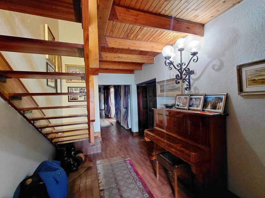 5 Bedroom Property for Sale in Bendor Limpopo