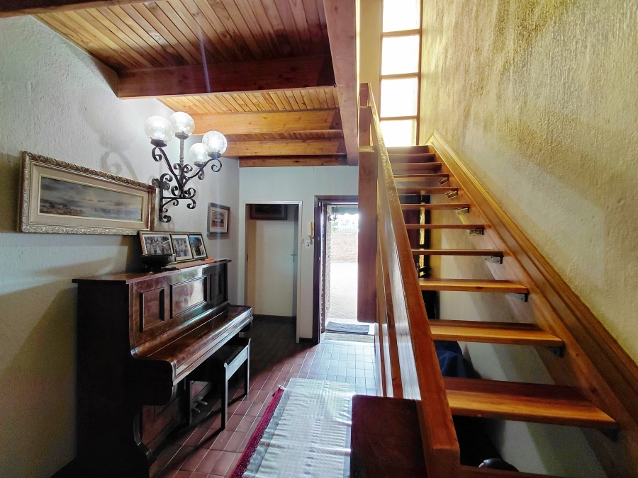 5 Bedroom Property for Sale in Bendor Limpopo