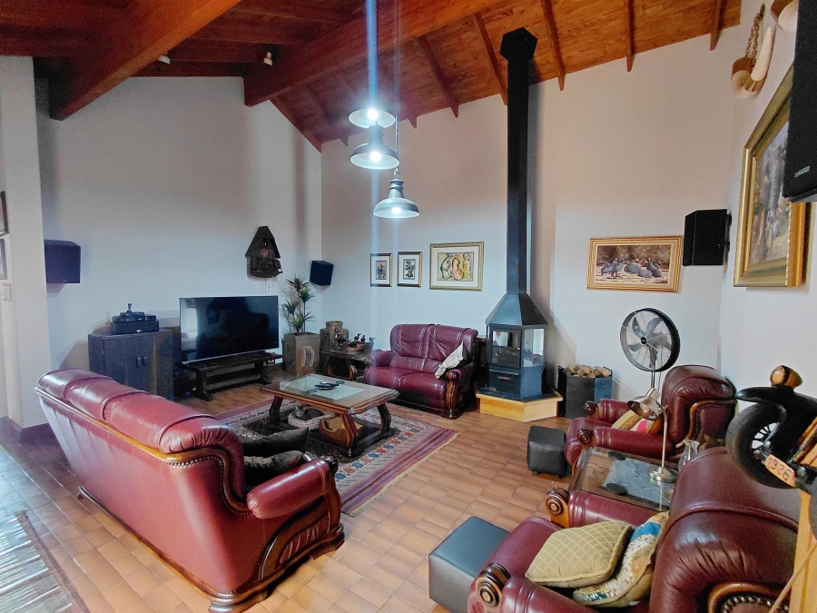 5 Bedroom Property for Sale in Bendor Limpopo