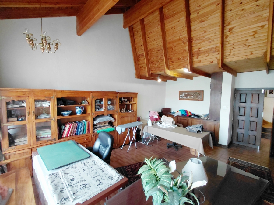 5 Bedroom Property for Sale in Bendor Limpopo