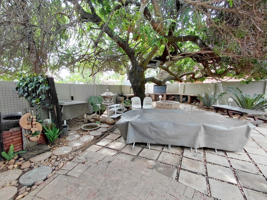 5 Bedroom Property for Sale in Bendor Limpopo