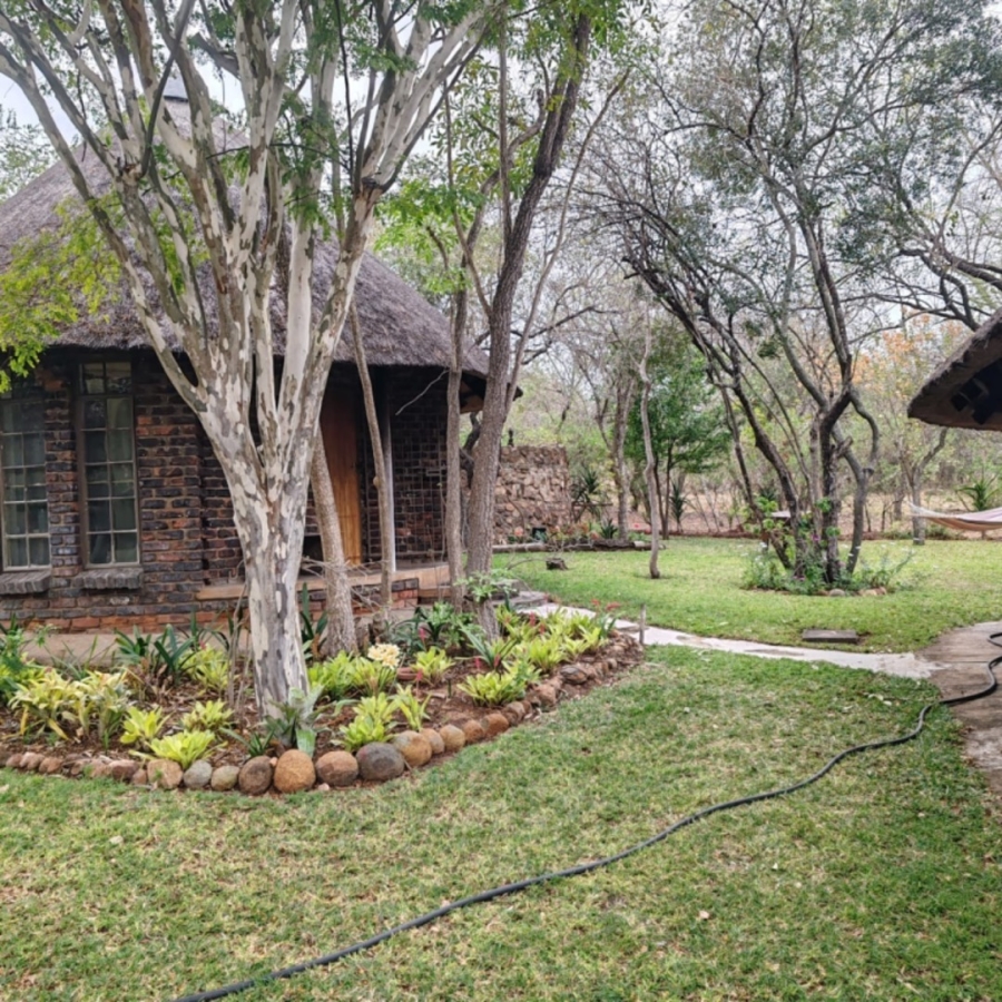 To Let 3 Bedroom Property for Rent in Hoedspruit Rural Limpopo