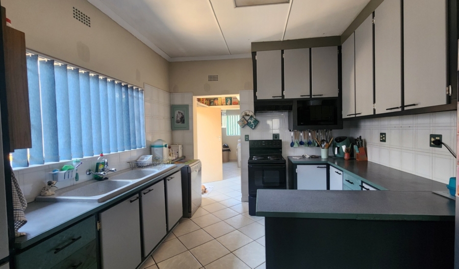 6 Bedroom Property for Sale in Polokwane Central Limpopo