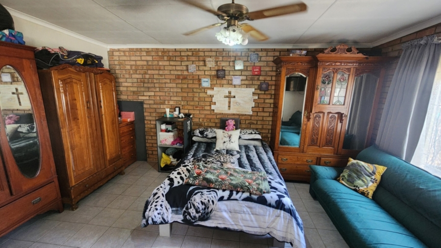 6 Bedroom Property for Sale in Polokwane Central Limpopo