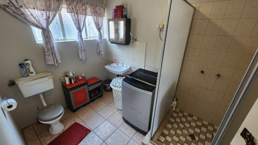 6 Bedroom Property for Sale in Polokwane Central Limpopo