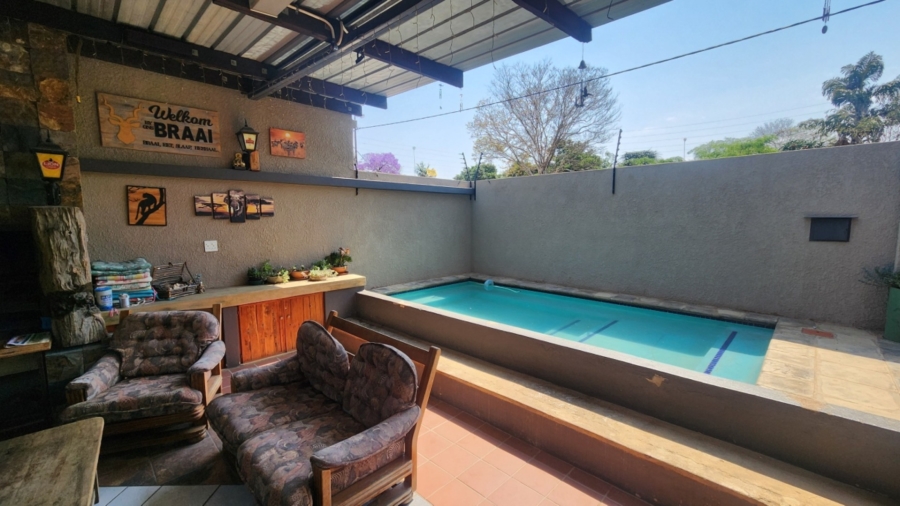 6 Bedroom Property for Sale in Polokwane Central Limpopo