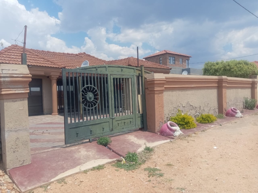 3 Bedroom Property for Sale in Seshego Limpopo