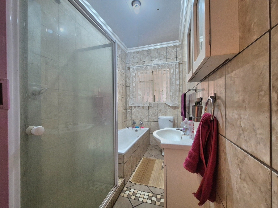 2 Bedroom Property for Sale in Mookgopong Limpopo