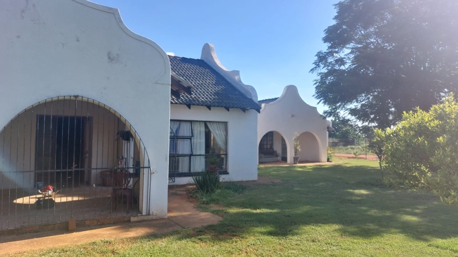 6 Bedroom Property for Sale in Bela Bela Limpopo