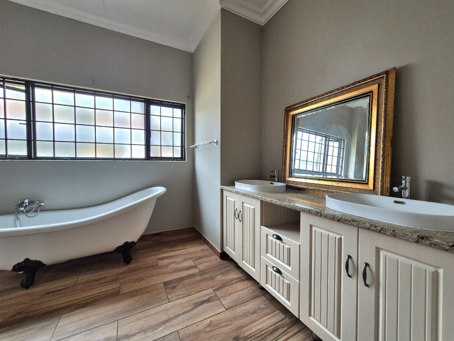 4 Bedroom Property for Sale in Euphoria Golf Estate Limpopo