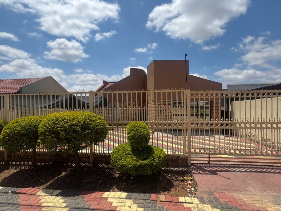 3 Bedroom Property for Sale in Seshego Limpopo