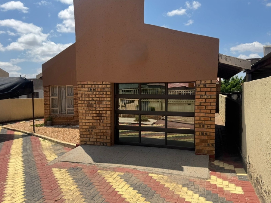 3 Bedroom Property for Sale in Seshego Limpopo