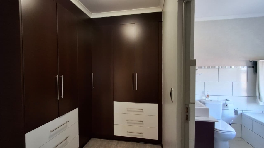 3 Bedroom Property for Sale in Bendor Limpopo