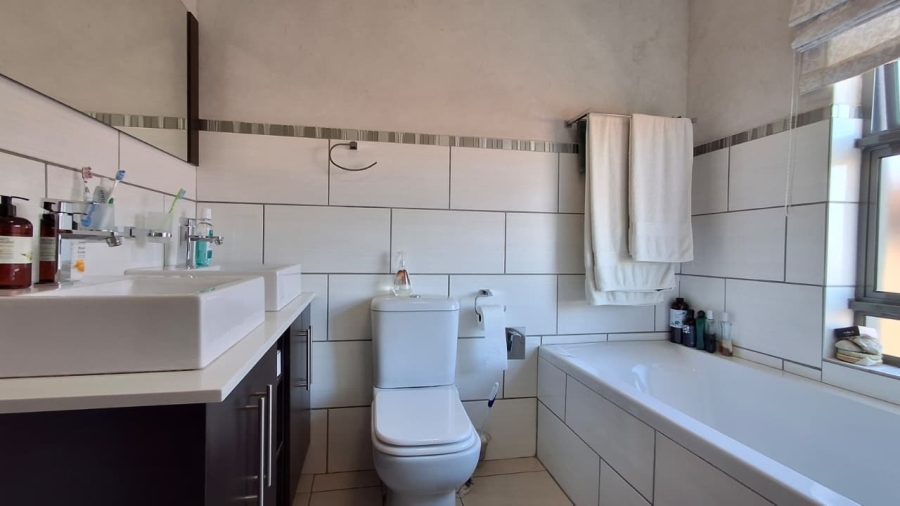 3 Bedroom Property for Sale in Bendor Limpopo