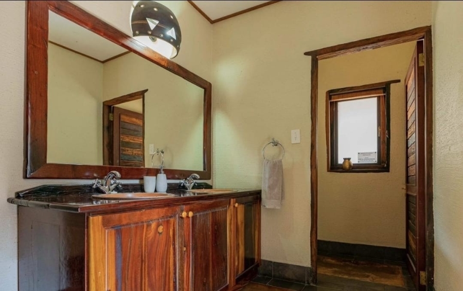 4 Bedroom Property for Sale in Phalaborwa Limpopo