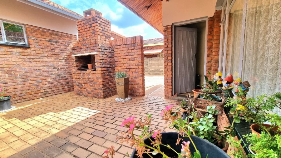 4 Bedroom Property for Sale in Modimolle Limpopo