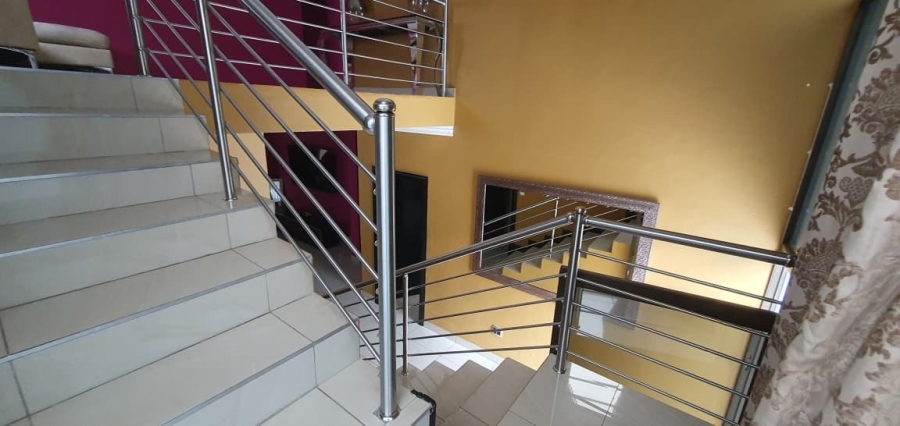 4 Bedroom Property for Sale in Woodhill Estate Limpopo