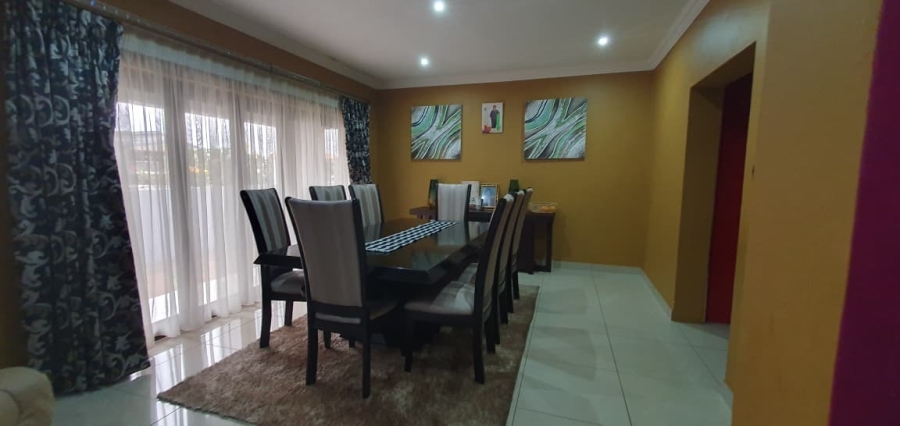 4 Bedroom Property for Sale in Woodhill Estate Limpopo