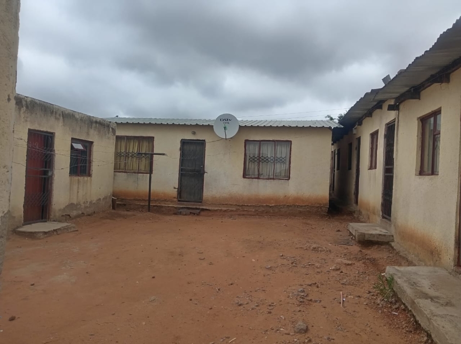 13 Bedroom Property for Sale in Seshego Limpopo