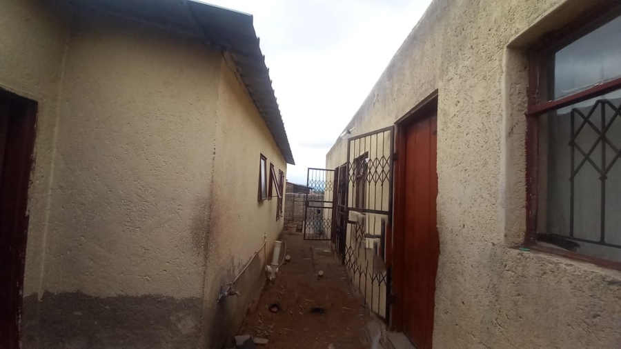 13 Bedroom Property for Sale in Seshego Limpopo