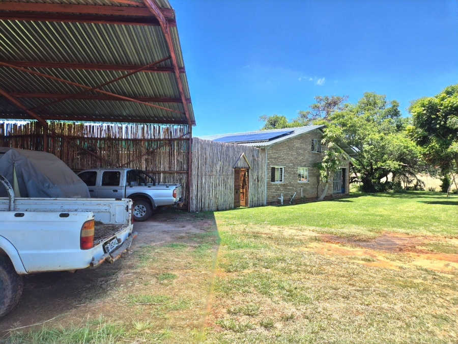 3 Bedroom Property for Sale in Mookgopong Limpopo