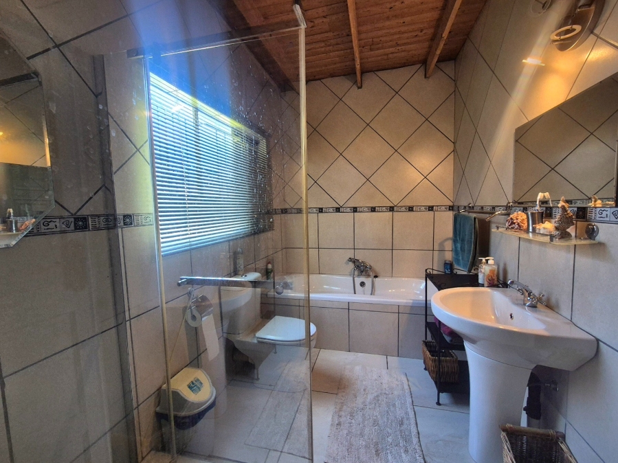 3 Bedroom Property for Sale in Mookgopong Limpopo