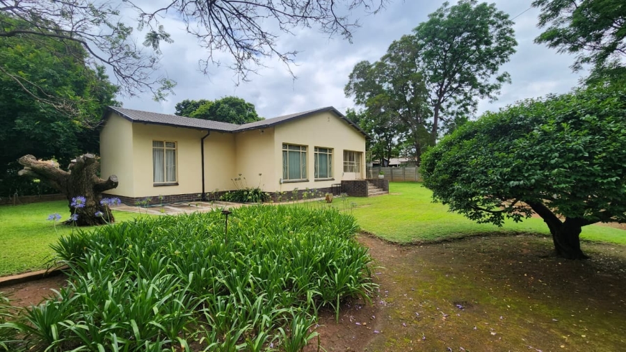 4 Bedroom Property for Sale in Capricorn Limpopo