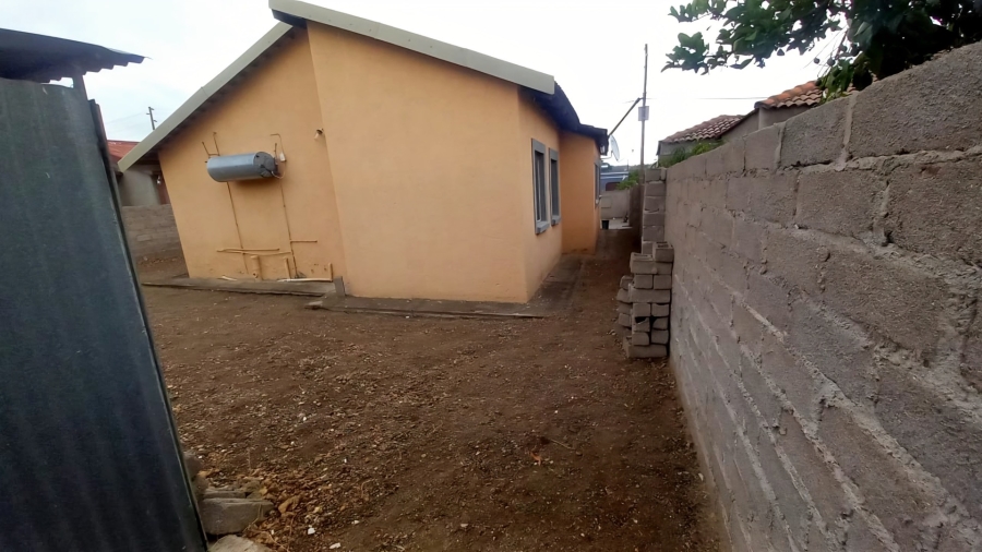 To Let 3 Bedroom Property for Rent in Seshego E Limpopo