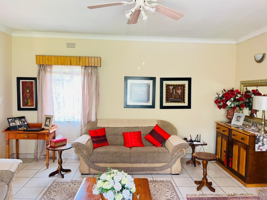 7 Bedroom Property for Sale in Kameeldoringpark Limpopo