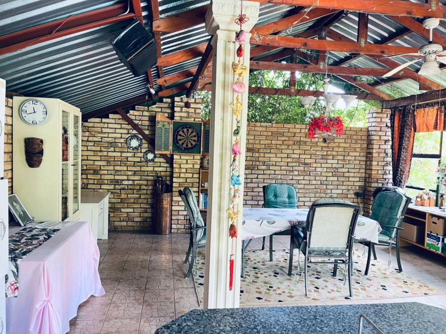 7 Bedroom Property for Sale in Kameeldoringpark Limpopo