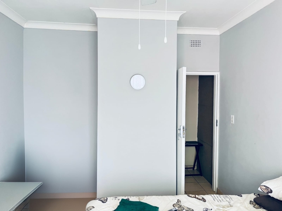 7 Bedroom Property for Sale in Kameeldoringpark Limpopo