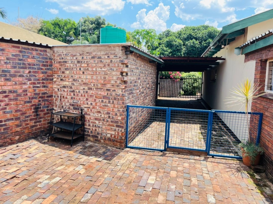 7 Bedroom Property for Sale in Kameeldoringpark Limpopo