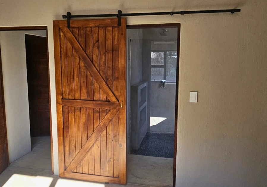 2 Bedroom Property for Sale in Hoedspruit Limpopo