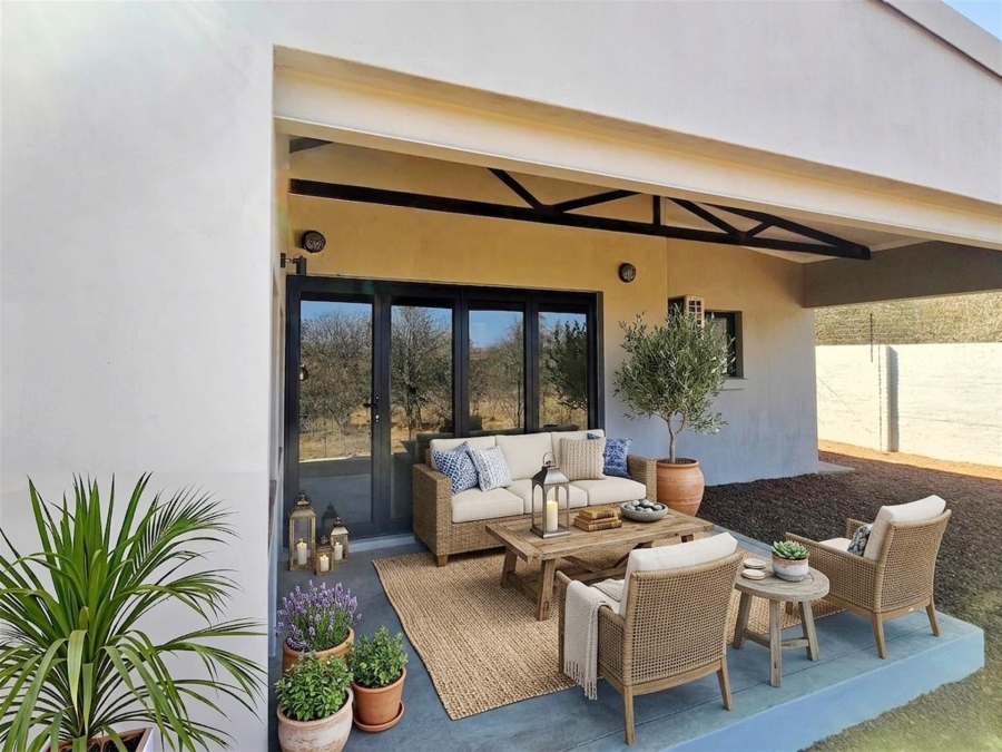 2 Bedroom Property for Sale in Hoedspruit Limpopo