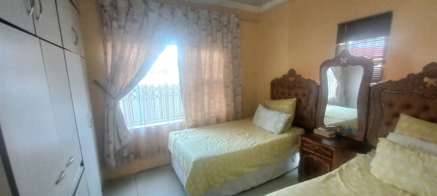4 Bedroom Property for Sale in Mahlako-A-Phahla Gardens Limpopo
