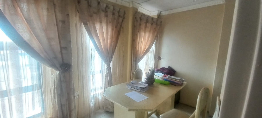 4 Bedroom Property for Sale in Mahlako-A-Phahla Gardens Limpopo