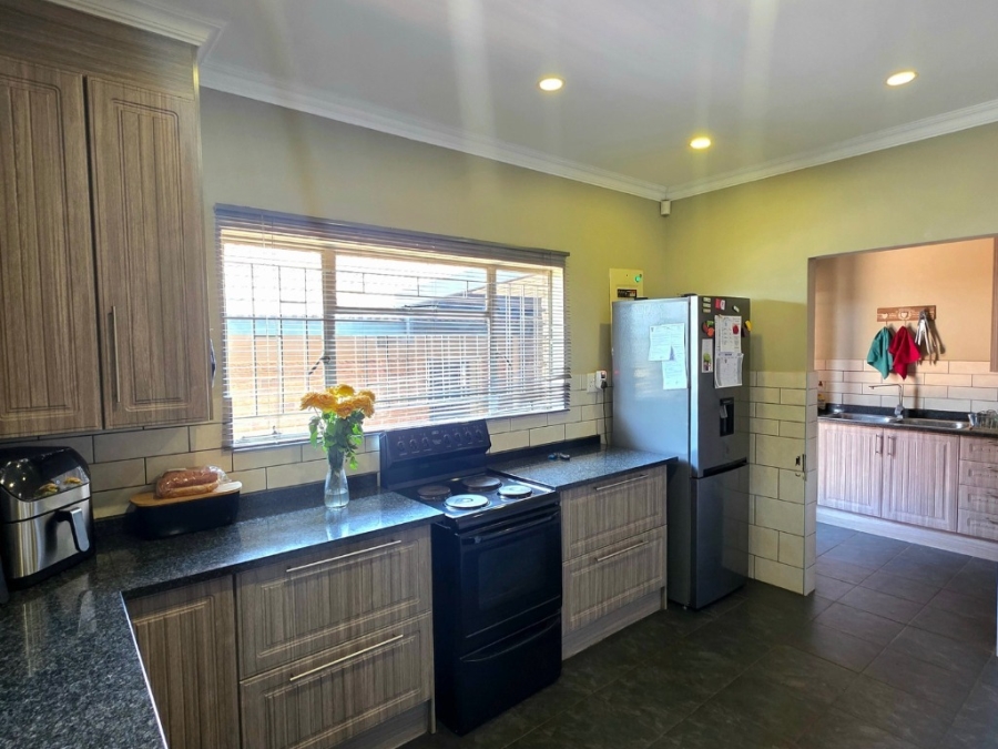 3 Bedroom Property for Sale in Fauna Park Limpopo