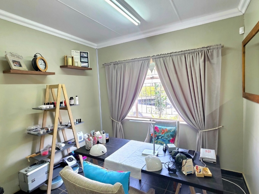 3 Bedroom Property for Sale in Fauna Park Limpopo