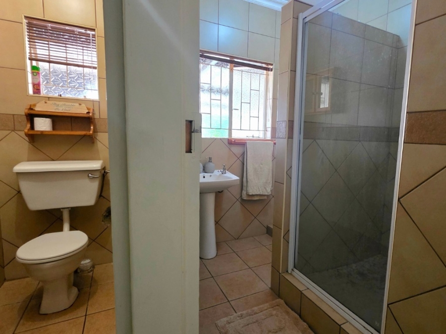 3 Bedroom Property for Sale in Fauna Park Limpopo