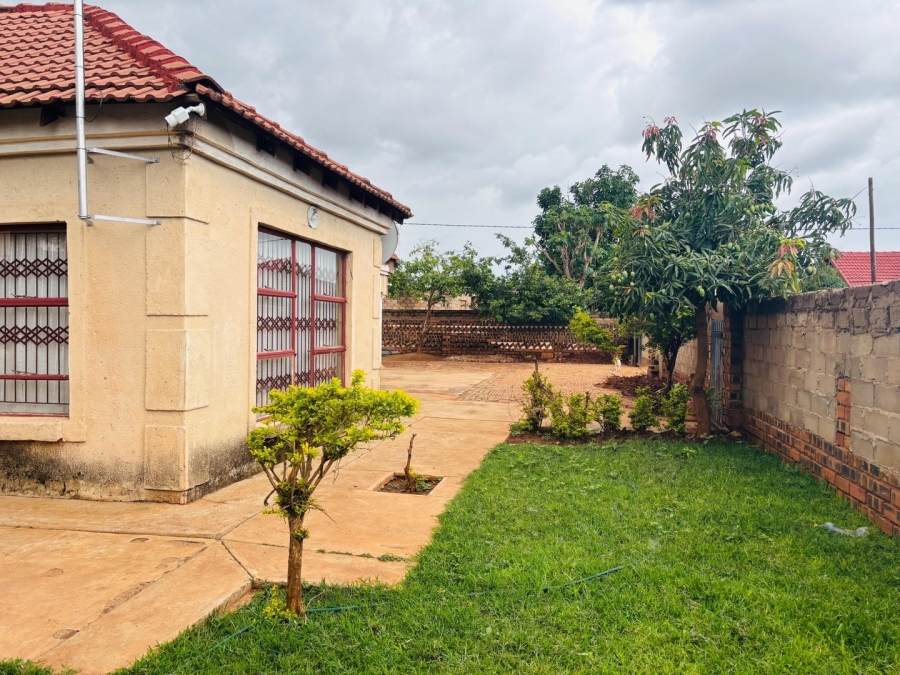 3 Bedroom Property for Sale in Mokopane Rural Limpopo
