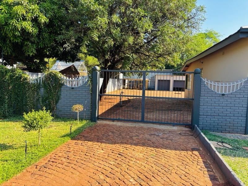 4 Bedroom Property for Sale in Impala Park Limpopo